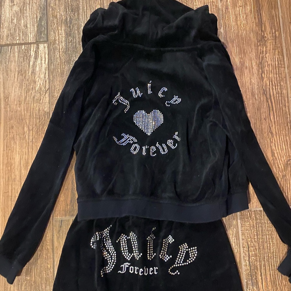 Juicy set 🖤🖤